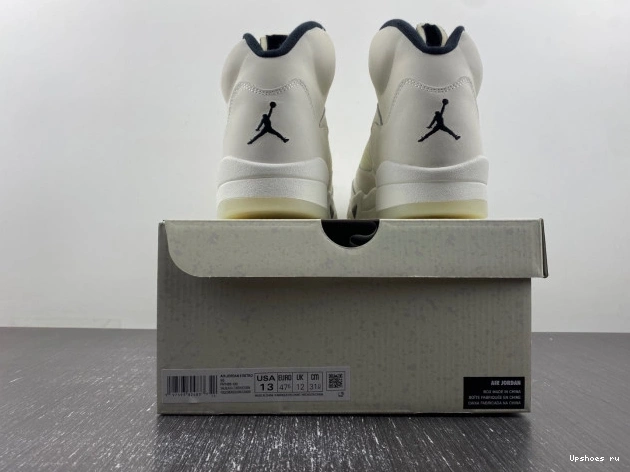 Jordan “Sail” FN7405-100  5  SE Air 0801